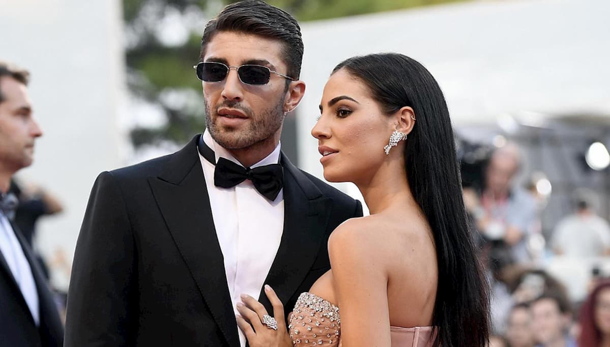 Andrea Iannone: "In amore il segreto è non accontentarsi". Frecciatina a Giulia De Lellis?