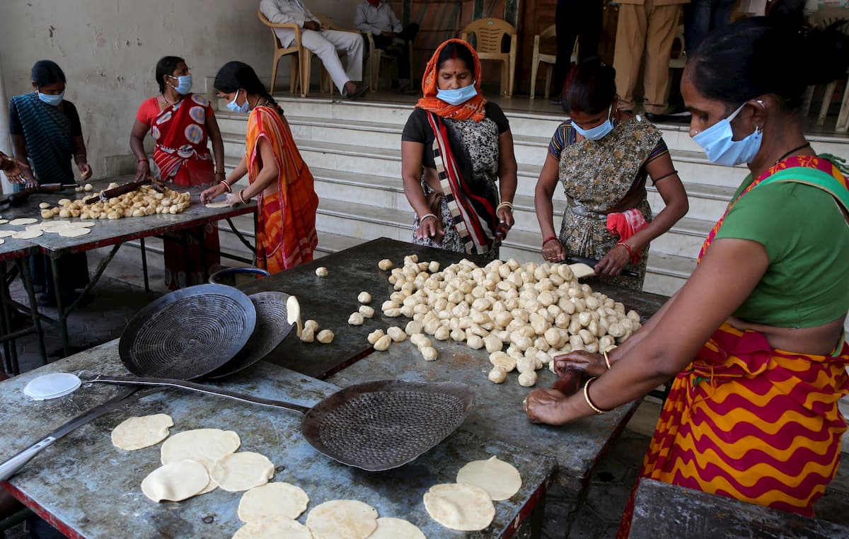 Coronavirus, in India 1.200 casi. Un portale per aiutare i turisti stranieri bloccati dal lockdown