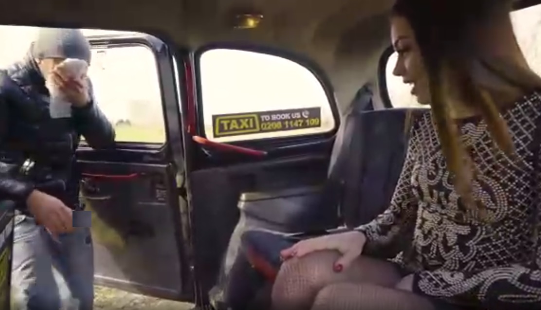 Coronavirus e porno, FakeTaxi ci scherza su, con Martina Smeraldi protagonista