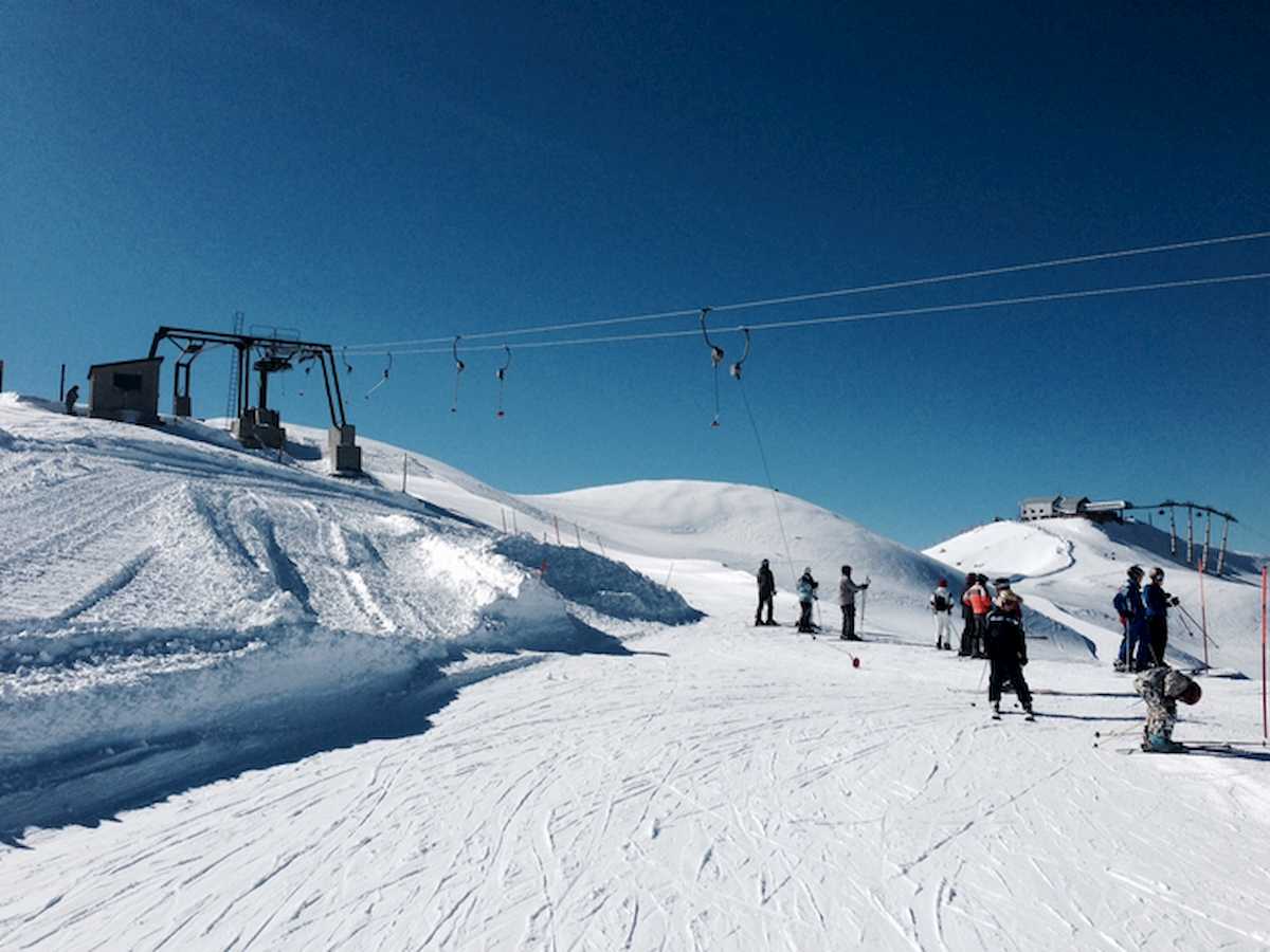 Meteo, il ritorno della neve: sulle Dolomiti caduto oltre mezzo metro