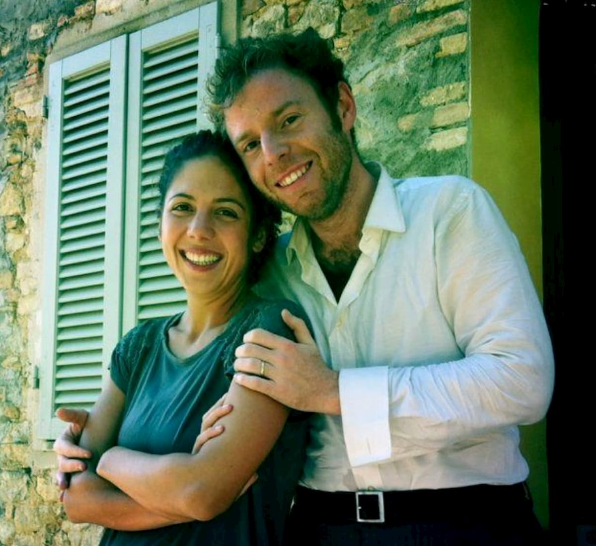 Coronavirus, lui medico a Bergamo: la moglie, positiva, partorisce da sola a Milano