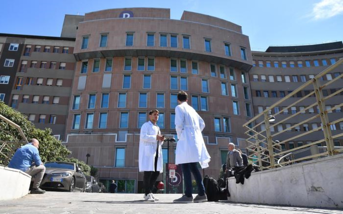 Coronavirus prefetto Lodi positivo: ricoverato al San Raffaele