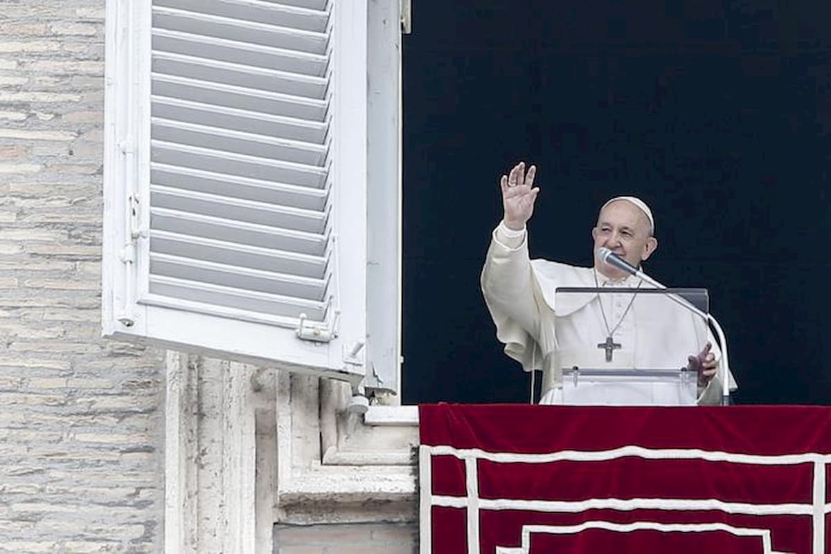 Coronavirus, primo caso in Vaticano. Si valuta Angelus del Papa solo in video