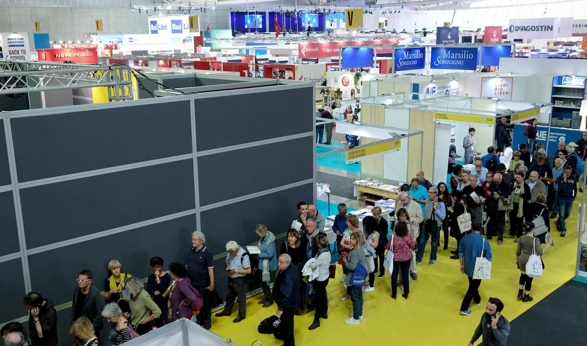 Coronavirus, rinviato il Salone del Libro di Torino. Si farà nel 2020 ma slitta la data