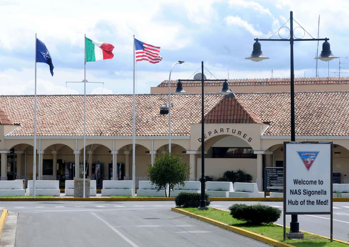 Coronavirus, si teme focolaio a Sigonella: già tre positivi nella parte italiana, ma in quella Usa poche precauzioni