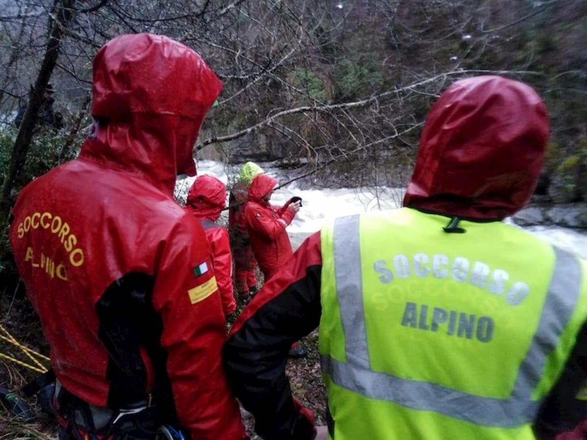Licciana Nardi (Massa Carrara), recuperato il cadavere del canoista disperso