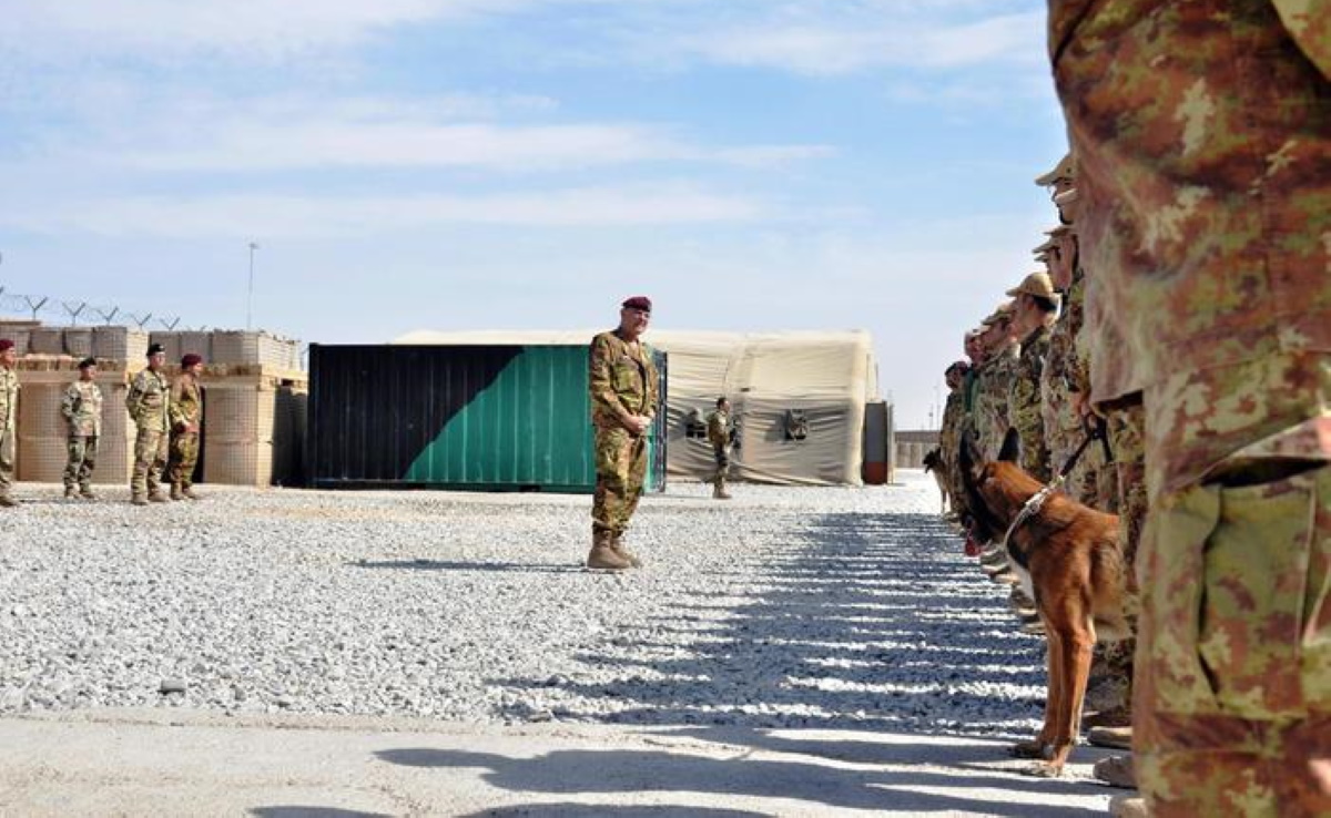 Coronavirus soldati italiani positivi in Afghanistan in quarantena