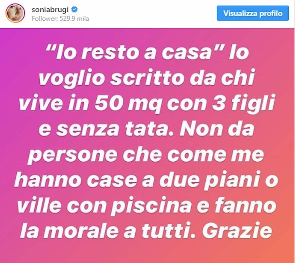 Coronavirus, Sonia Bruganelli: "Io resto a casa lo voglio scritto da chi abita in 50mq, non da chi ha la villa..."
