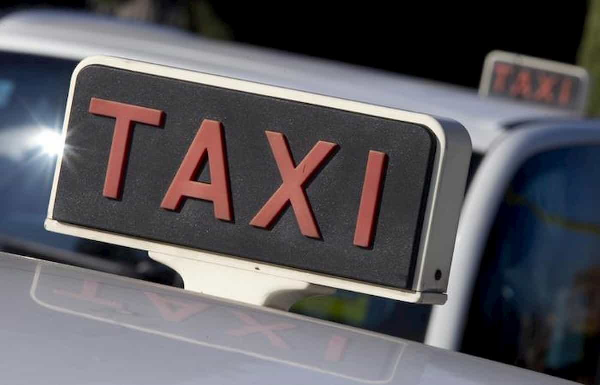 Fuga da Milano in taxi di Michela: paga 1200 euro per andare a Roma