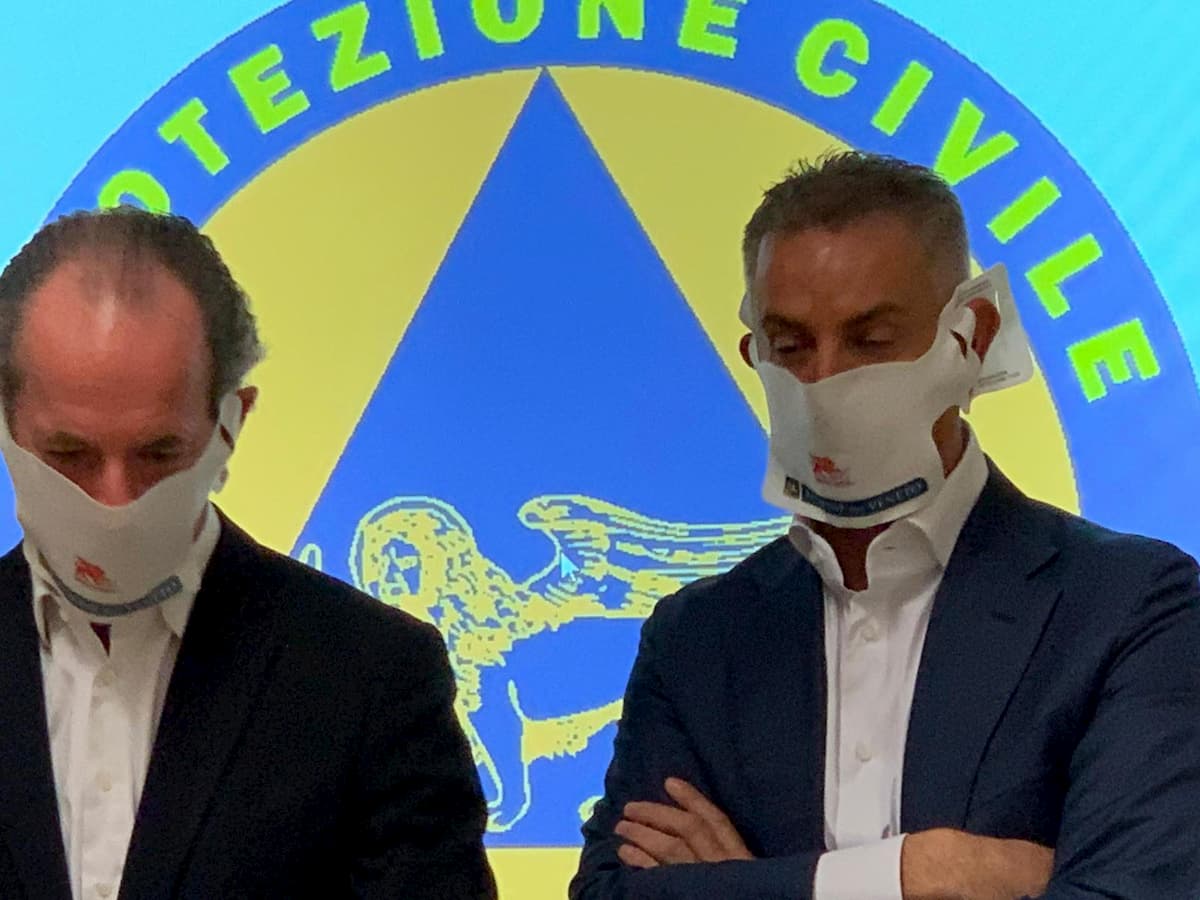 Grafica Veneta stampava libri, oggi mascherine (ne ha donate 2 mln alla Protezione civile)