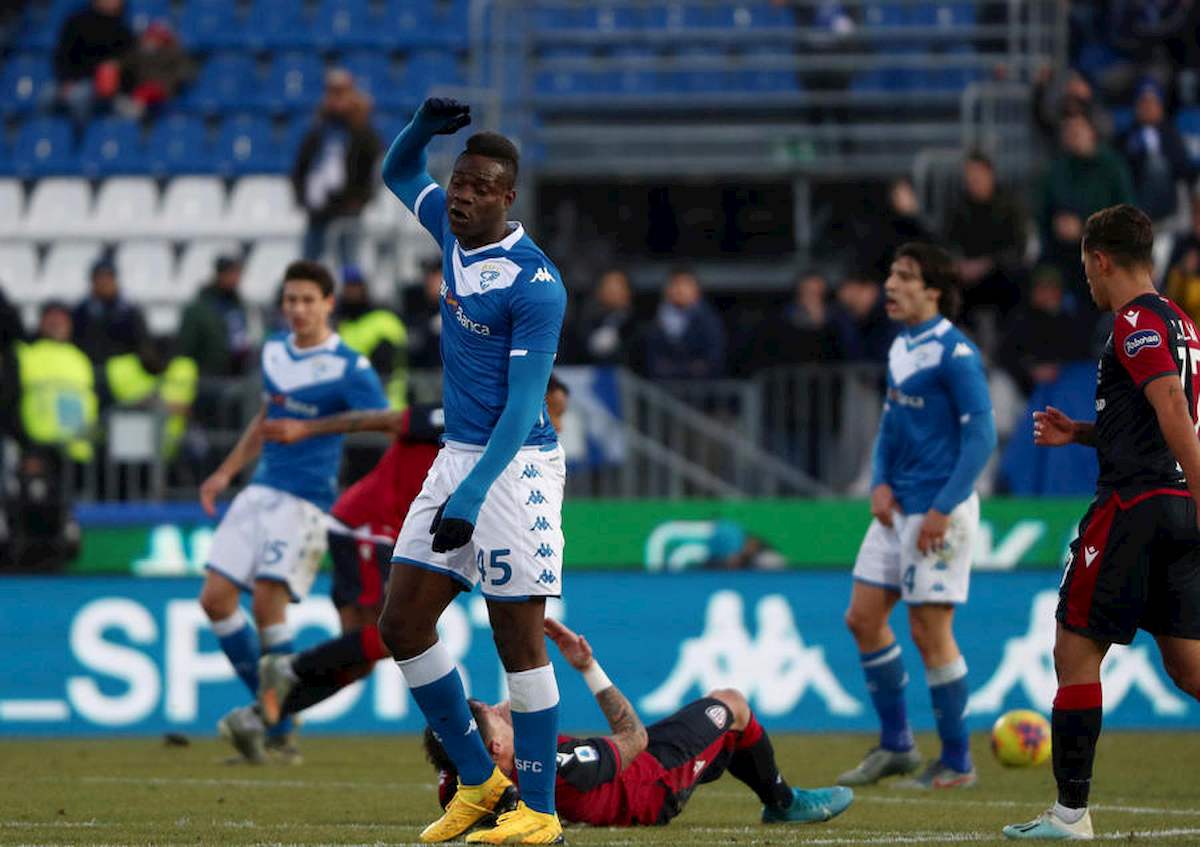 Mancini: "Balotelli è uno dei più forti in assoluto ma deve fare di più..."