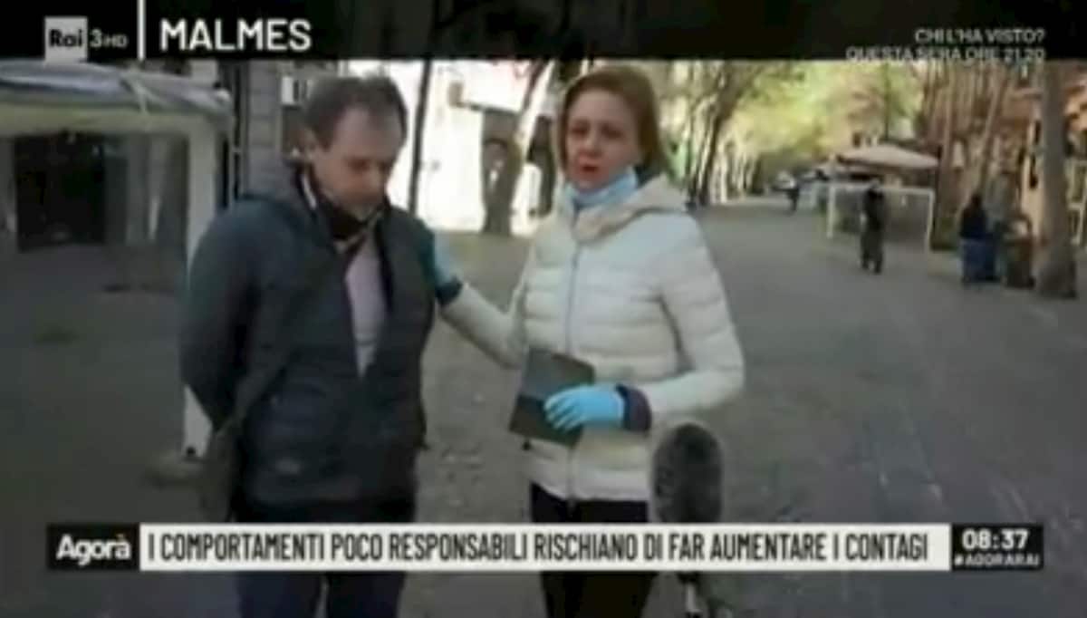 Agorà (Rai3), gaffe inviata a Napoli per Coronavirus: "Siamo sfortunati, non c'è nessuno"