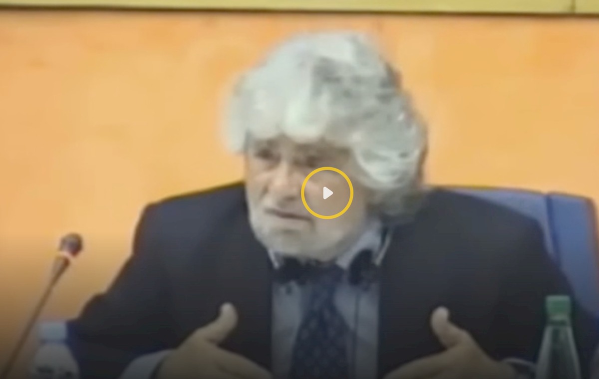 Di Maio indignato contro Die Welt. Ma Grillo nel 2014 diceva a Ue: "Non dateci soldi perché vanno alla mafia"