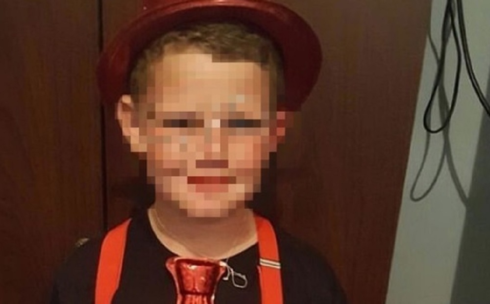 Coronavirus, comprano gonfiabile al figlio per non farlo annoiare. Il piccolo muore fulminato