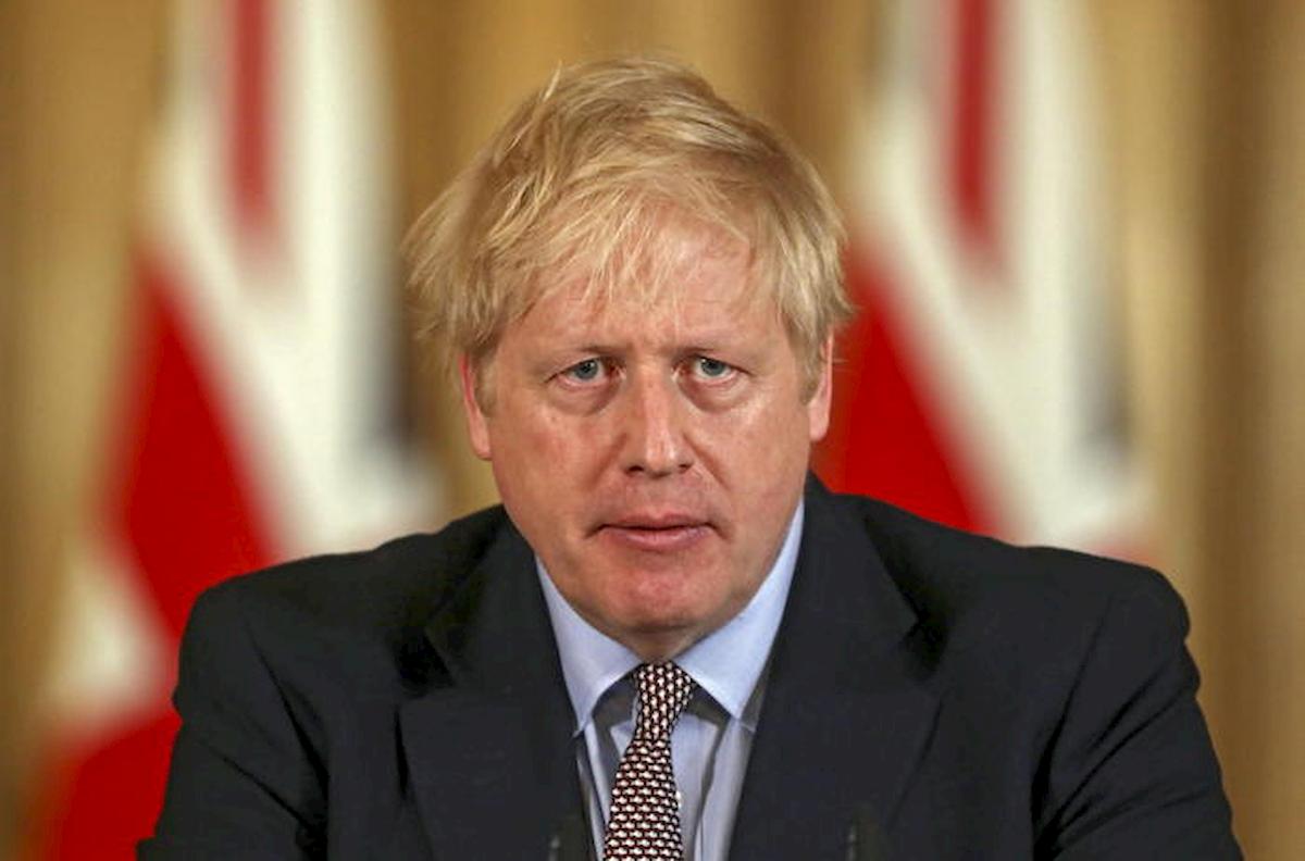 Coronavirus, Boris Johnson sta migliorando. Ma per gli esperti dovrà stare due mesi a riposo