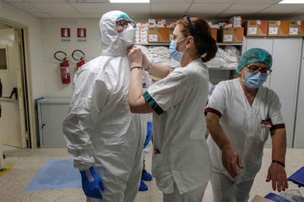 Coronavirus, il bimbo positivo che ha incontrato 172 persone e non ha contagiato nessuno