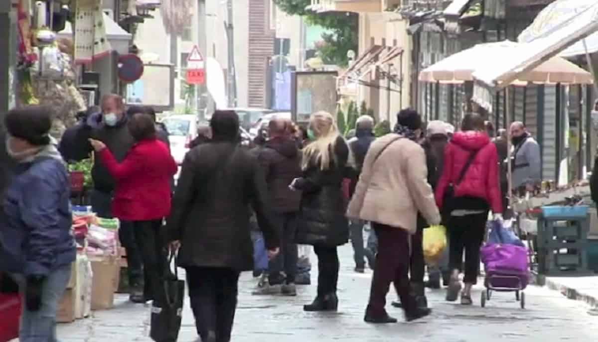 Coronavirus Pasqua blindata! Ma mi faccia il piacere...