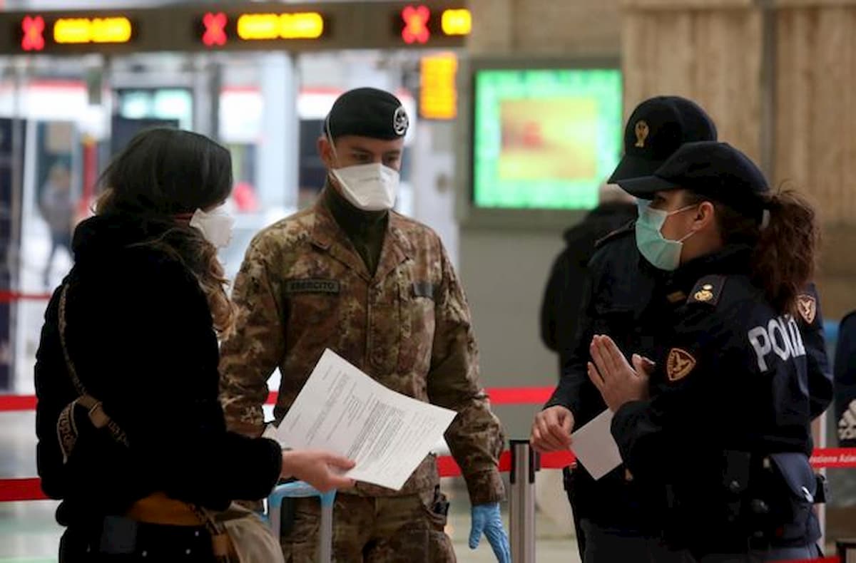Io non resto a casa: disastro ultimo week end, 20mila denunciati