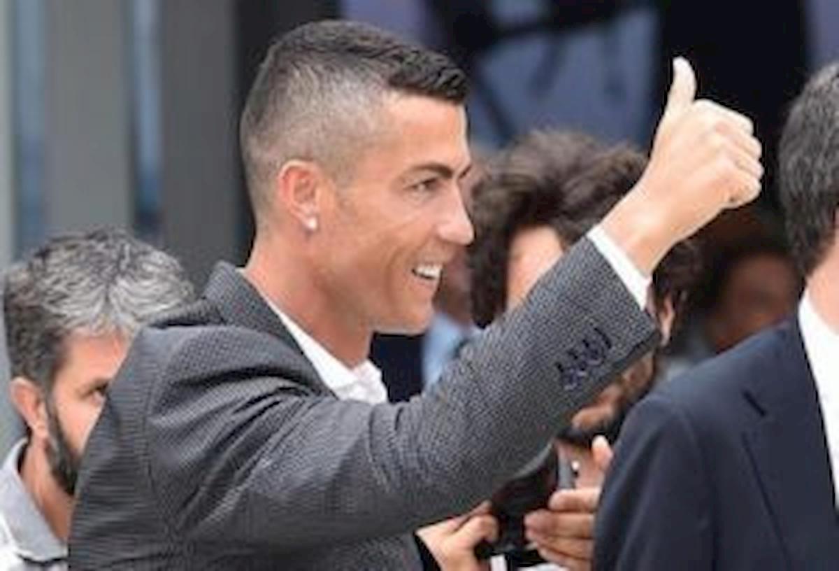 "Cristiano Ronaldo ha fatto partire l'allarme Dybala perché non vuole tornare alla Juventus", l'accusa dei media spagnoli
