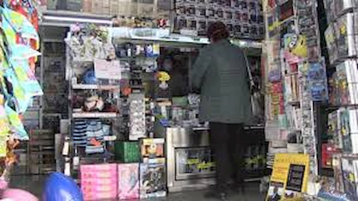 Edicole. Pratiche e servizi dal giornalaio: la prenotazione medica, il certificato anagrafico...