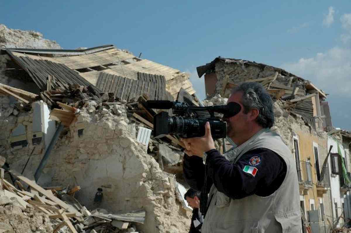 Coronavirus, è morto Franco "Gallo" Galelli: storico cameraman di Mediaset e Teletutto