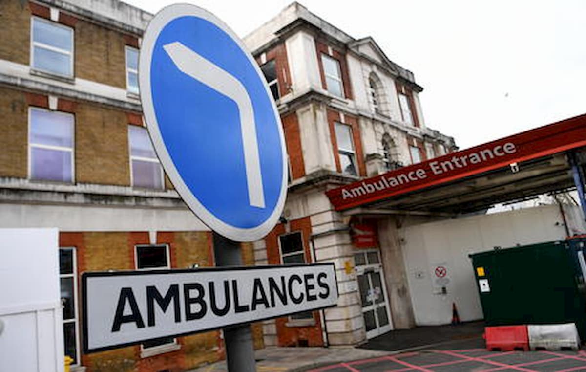 Coronavirus, italiano resta a Londra per evitare il contagio ma lì si ammala e muore