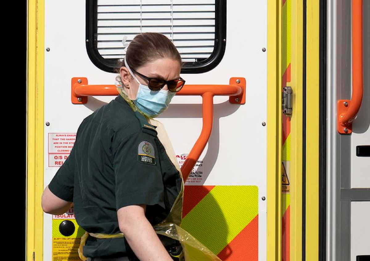 Coronavirus, a Londra ospedale lampo da 4mila posti letto. Ma ancora pochi tamponi