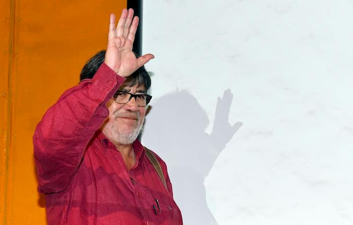 Luis Sepulveda. Combattente, esiliato, poeta: da Pinochet ai bestseller, il romanzo di uno scrittore