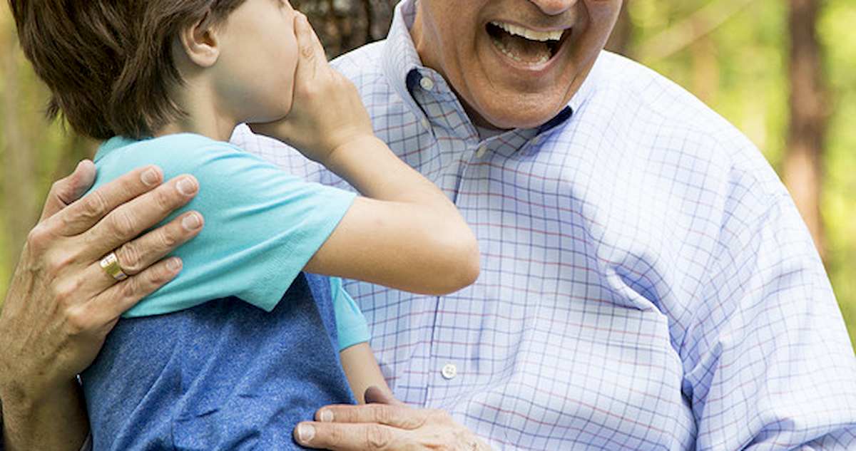 Coronavirus, nonno si butta dalla finestra a Savona: "Non posso più vedere il mio nipotino"