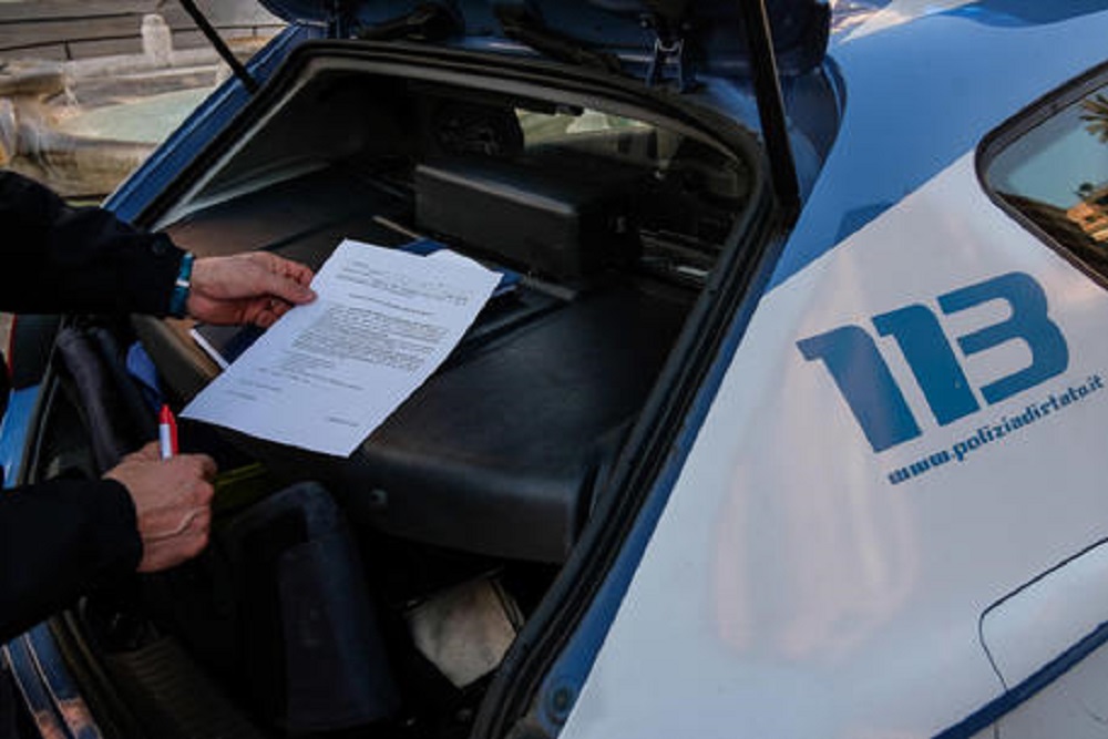 Coronavirus, assalto ai supermercati per rubare soldi e prodotto. L'ultimo caso a Palermo