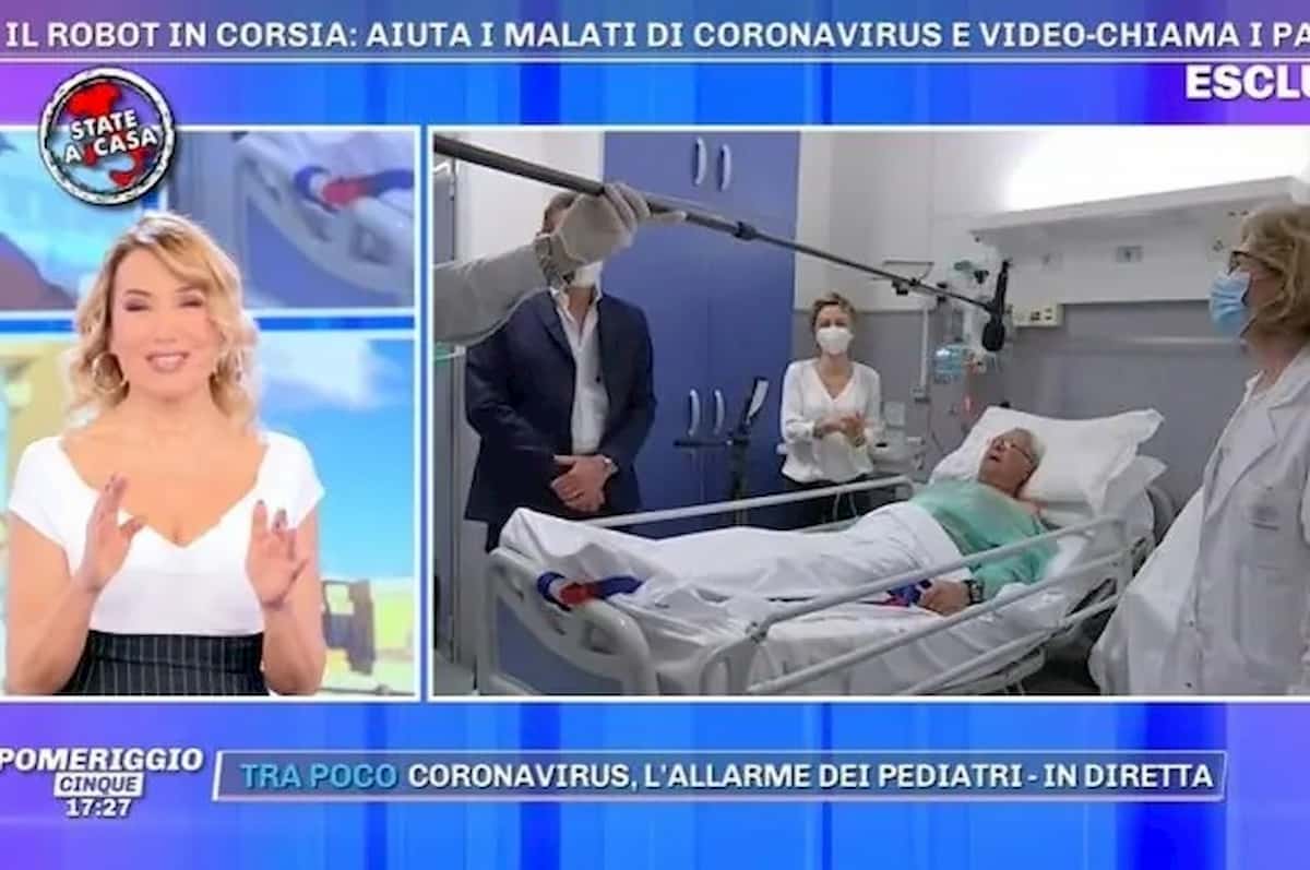 Pomeriggio 5, paziente in collegamento a Barbara d'Urso: "Se ti faccio degli apprezzamenti mi arrestano..."