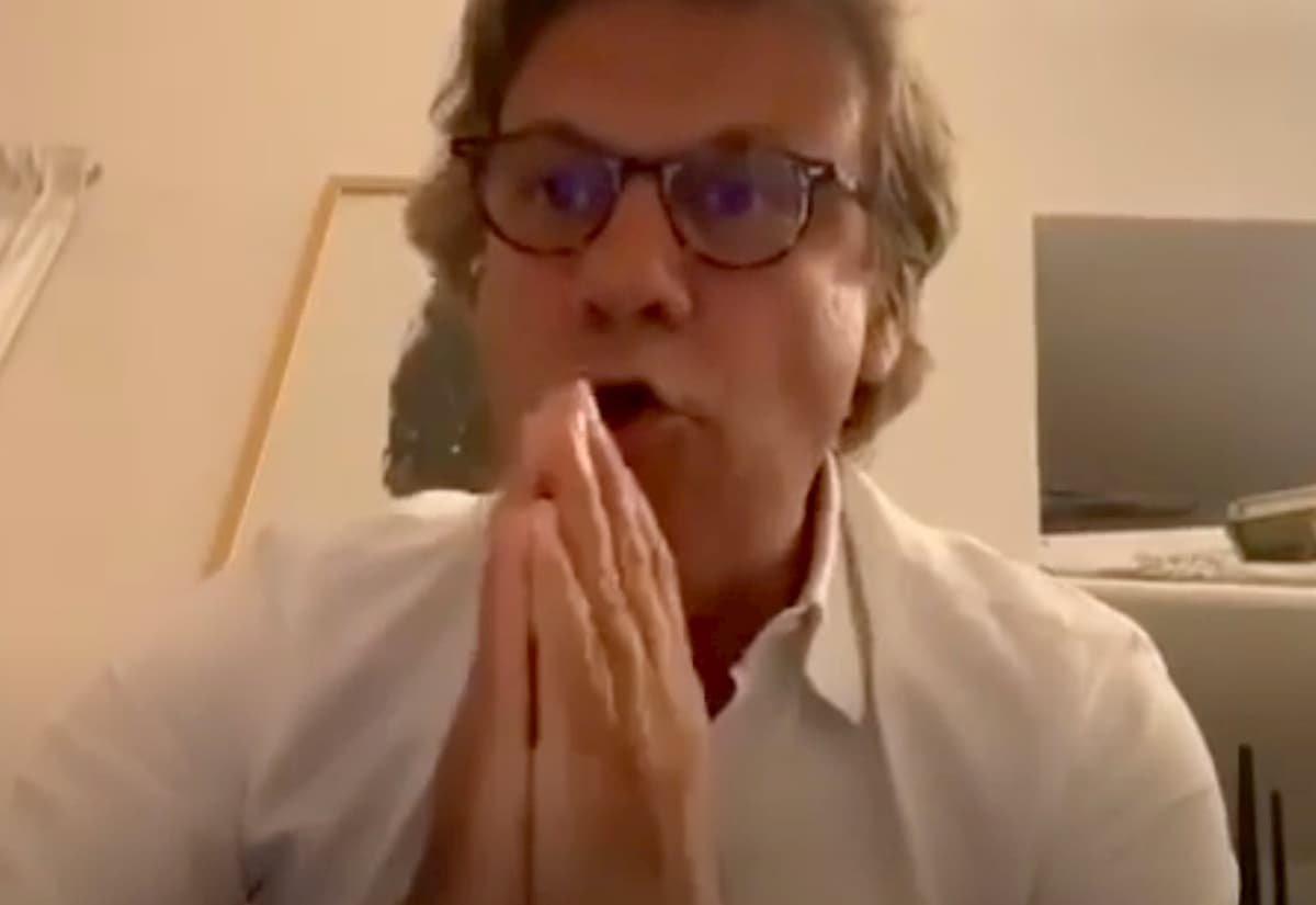 Nicola Porro sulla fase 2: "Noi consentiamo? Io penso di stare in un brutto sogno" VIDEO