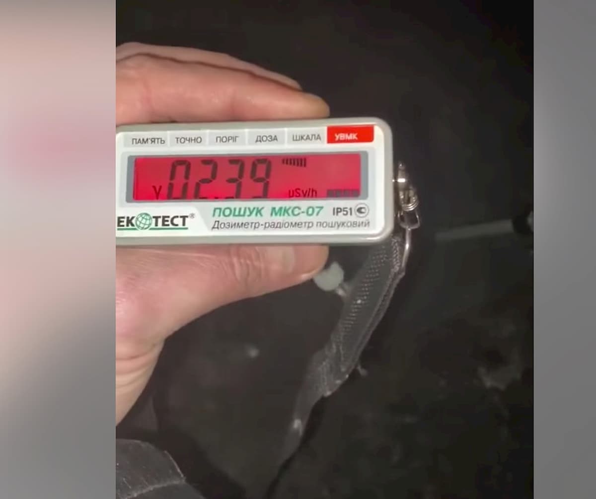 Chernobyl, incendio nei boschi vicino alla centrale. Deputato ucraino: "Radiazioni sopra la norma"