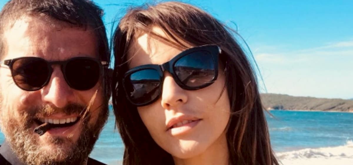 Andrea Romano (Pd) e la proposta di matrimonio a Sara Manfuso in radio