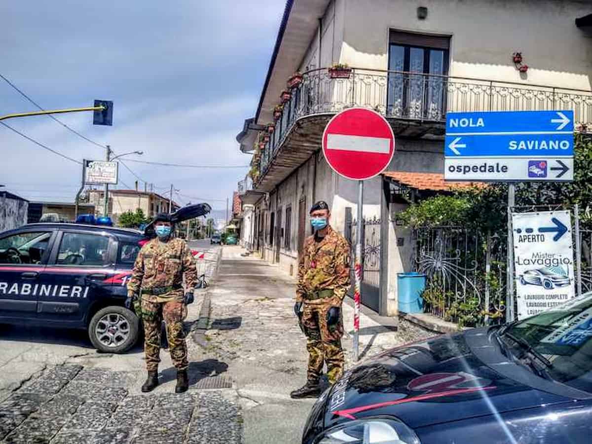 Saviano (Napoli), c'erano anche altri sindaci. De Luca: "E io vi faccio zona rossa"