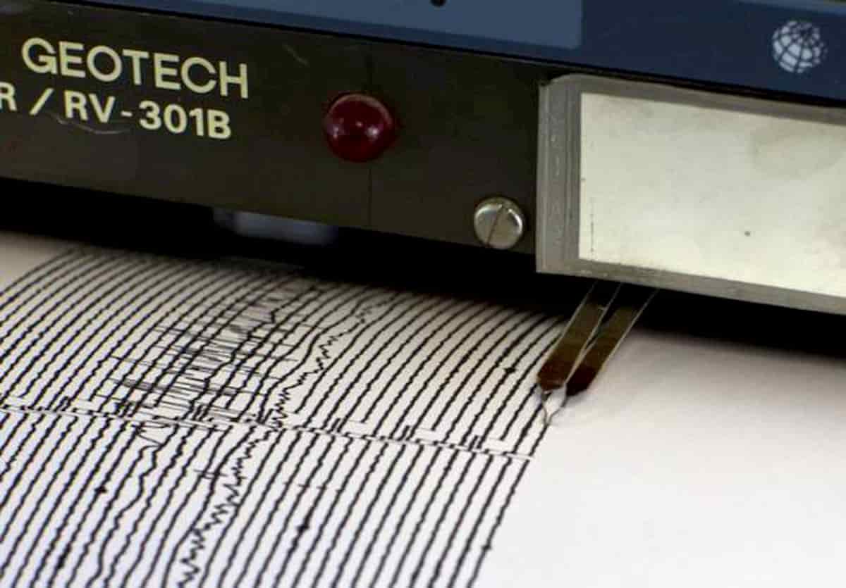 Terremoto Crotone Calabria: nuova scossa di sera, in tutto 30 scosse venerdì 3 aprile