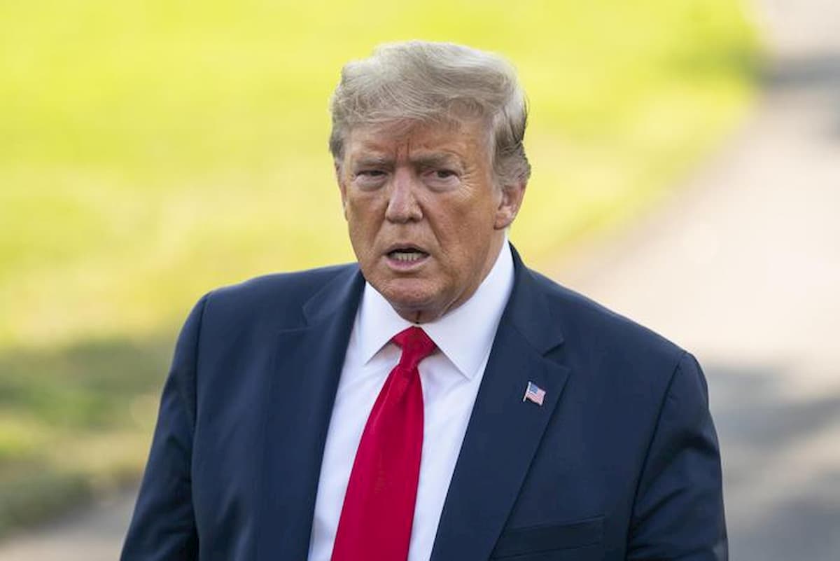 Coronavirus, Trump attacca l'Oms e sospende i finanziamenti: "Ha dato informazioni false, costate vite umane"