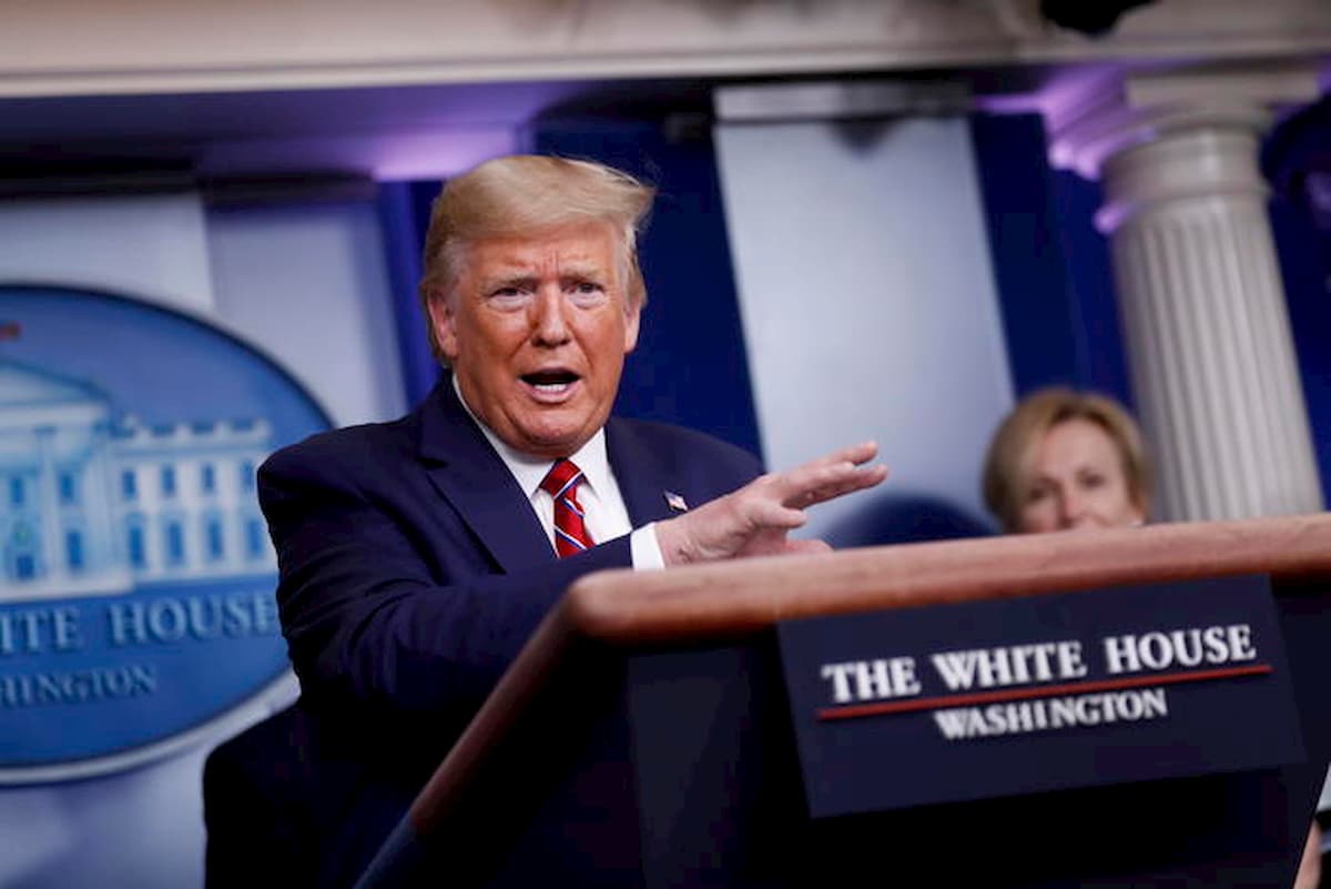 Coronavirus, Abc: "Intelligence Usa avvertì la Casa Bianca a novembre"