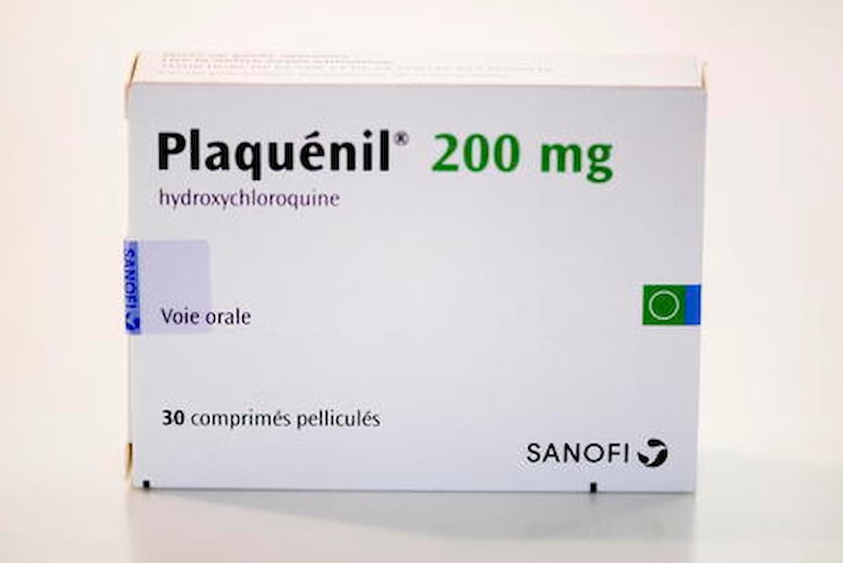 Idrossiclorochina, 120 ricercatori contro la ricerca che ha fermato i test: "Dati sembrano improbabili"