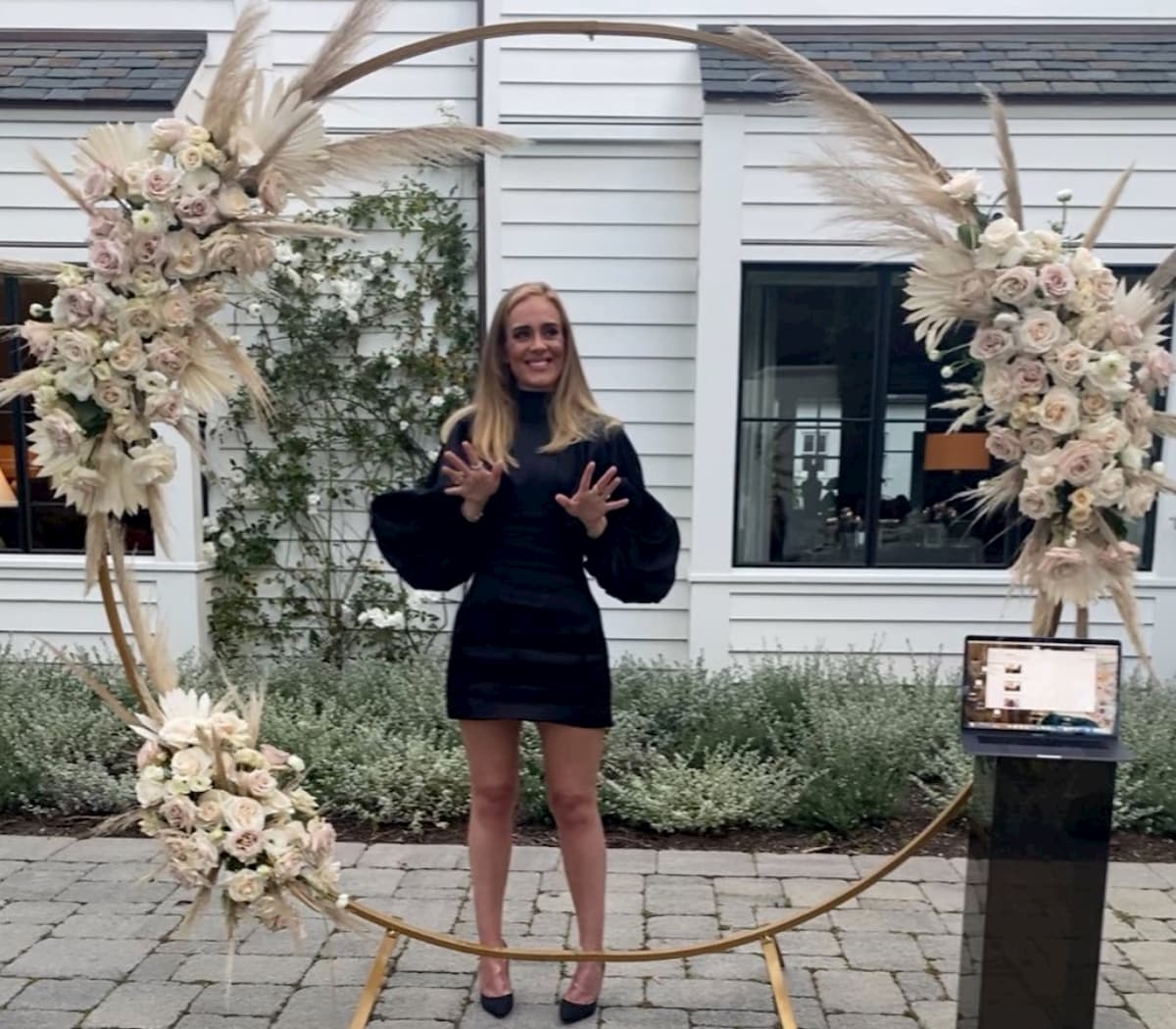 Adele perde altri 15 kg con la dieta Sirt e arriva a quota -45 kg FOTO