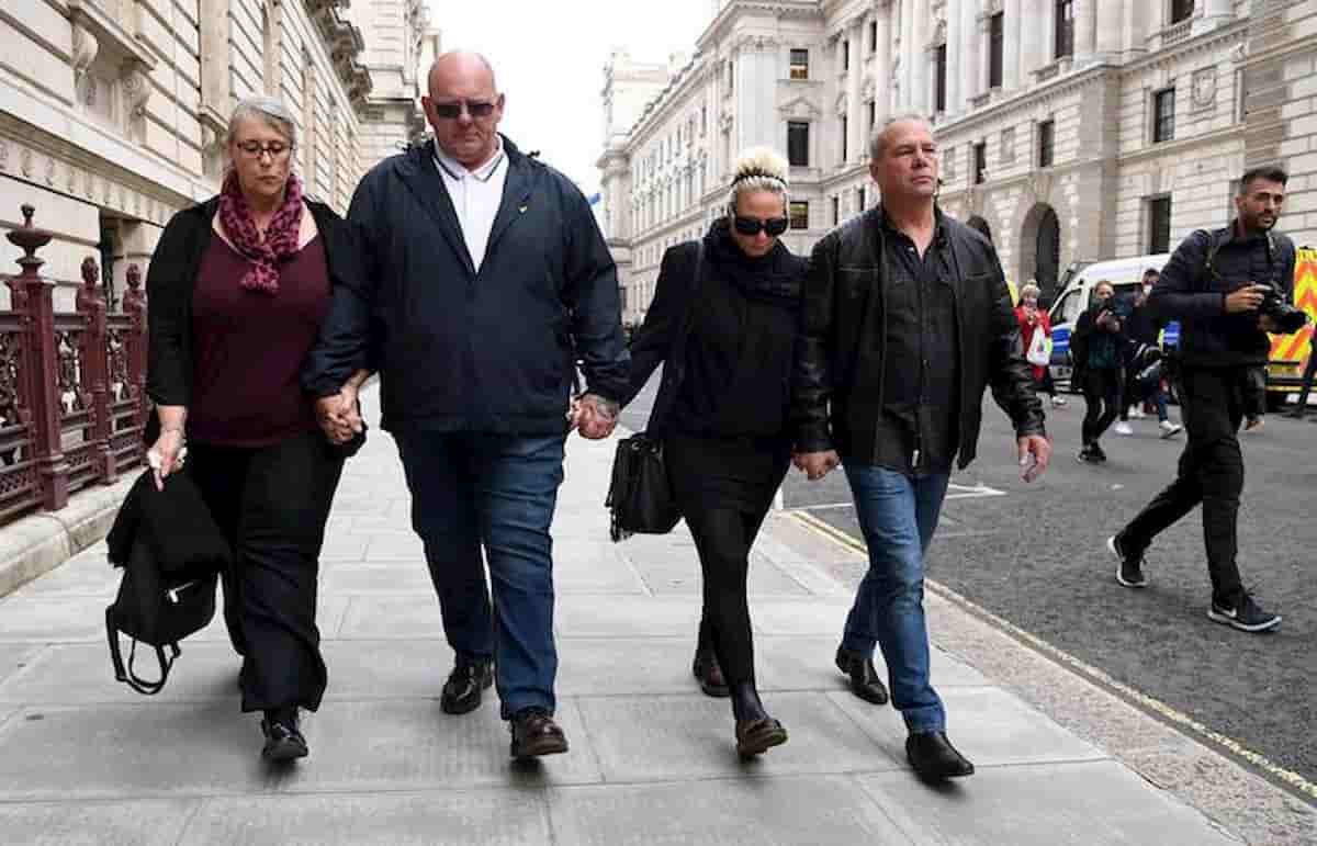 Anne Sacoolas, mandato d'arresto internazionale per la moglie del diplomatico Usa che investì un 19enne in Gran Bretagna