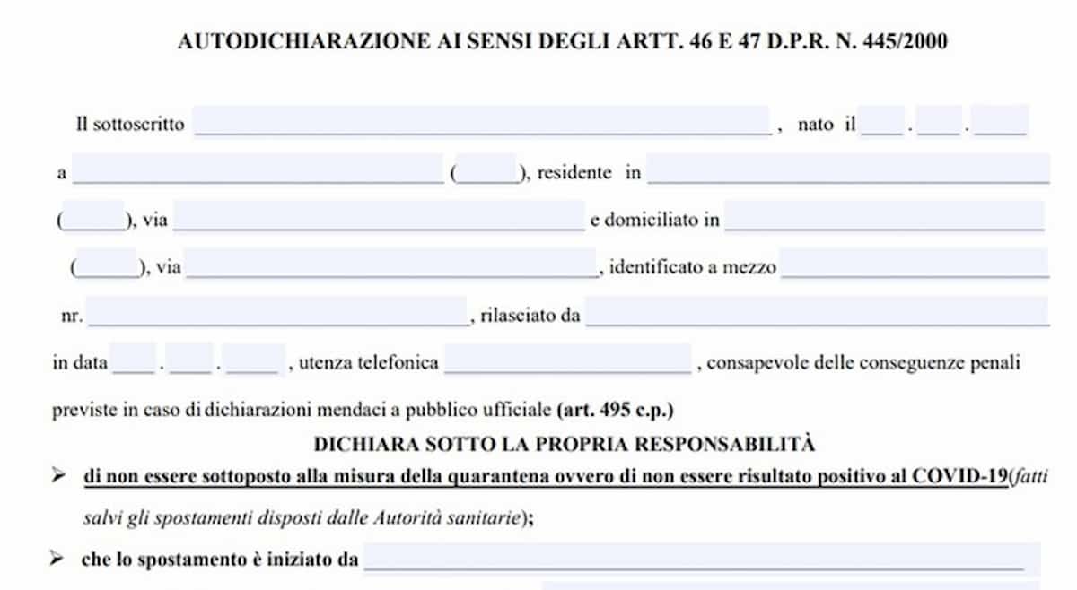 Torna l'autocertificazione nelle Regioni del coprifuoco. Si esce solo per lavoro e urgenze