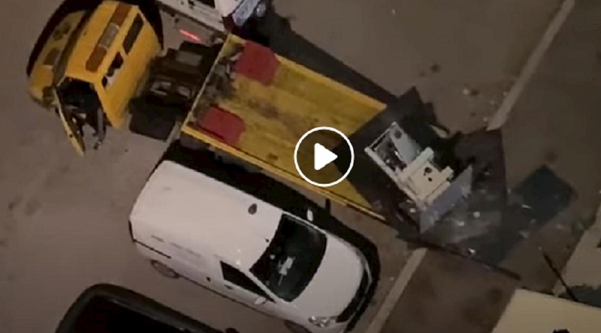 latina futo bancomat