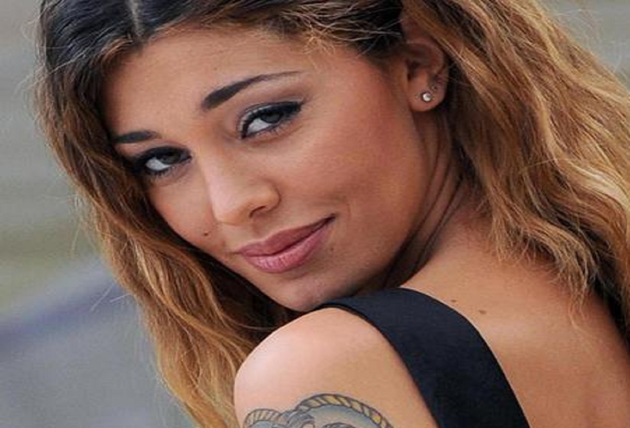 Belen Rodriguez e Stefano De Martino, è crisi. Il racconto di Oggi