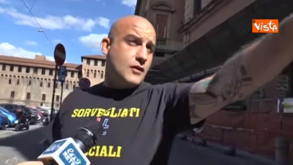 Scippo Bologna, campione di Thai boxe blocca il ladro