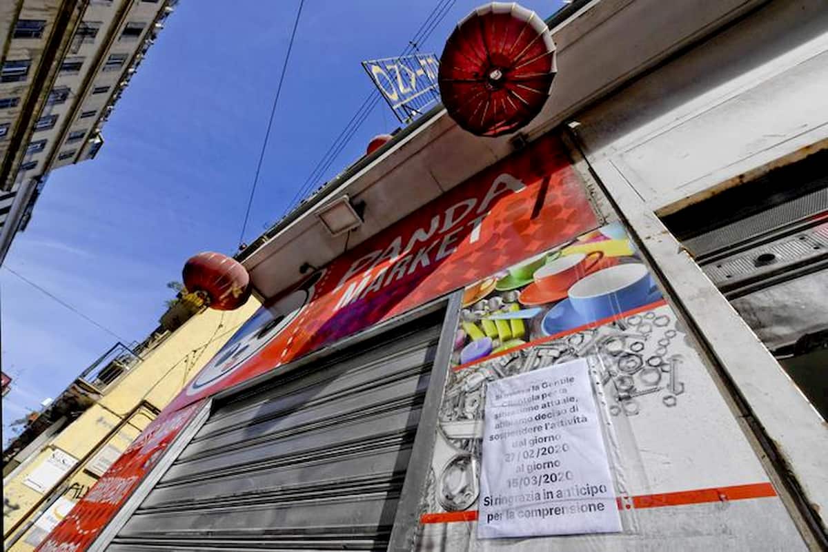 Napoli e Campania, la grande fuga dei cinesi. Caos regole, imprenditori chiudono e tornano in patria