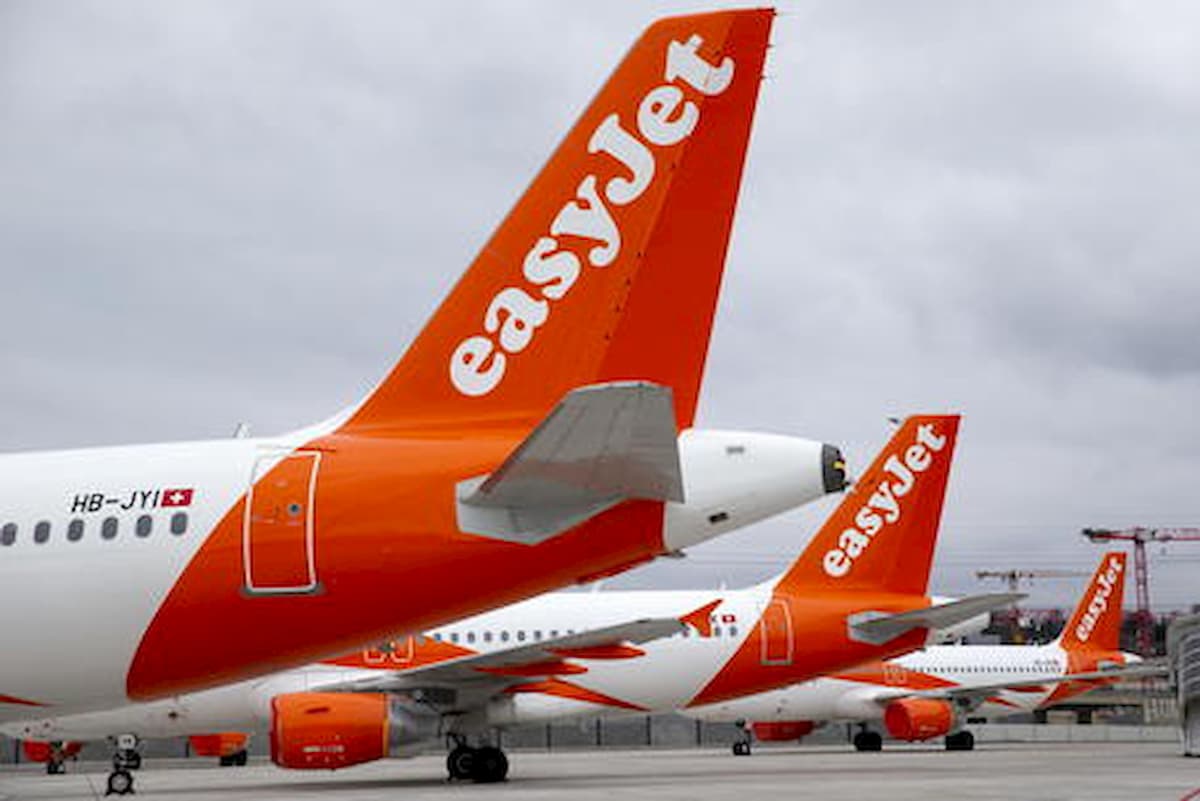 EasyJet taglia il 30% dei posti di lavoro. "Torneremo ai livelli pre-coronavirus nel 2023"