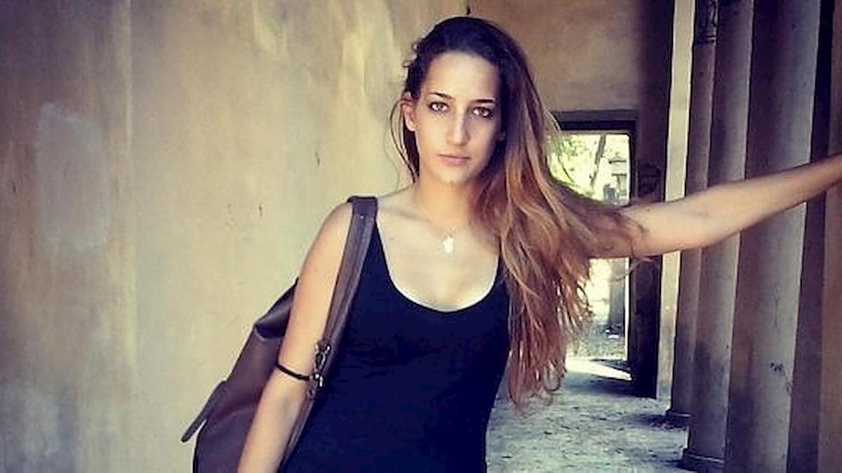 Elena Aubry, Ama consegna filmati delle telecamere al Verano per trovare il ladro di ceneri