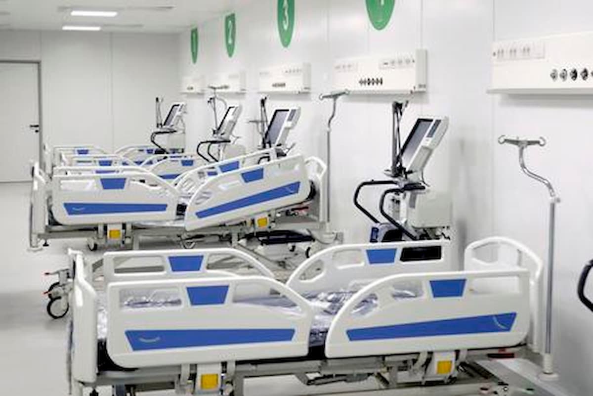 Coronavirus, ospedale di Fiera Milano verso lo smantellamento: mai più di 13 ricoveri. Ma la Regione frena