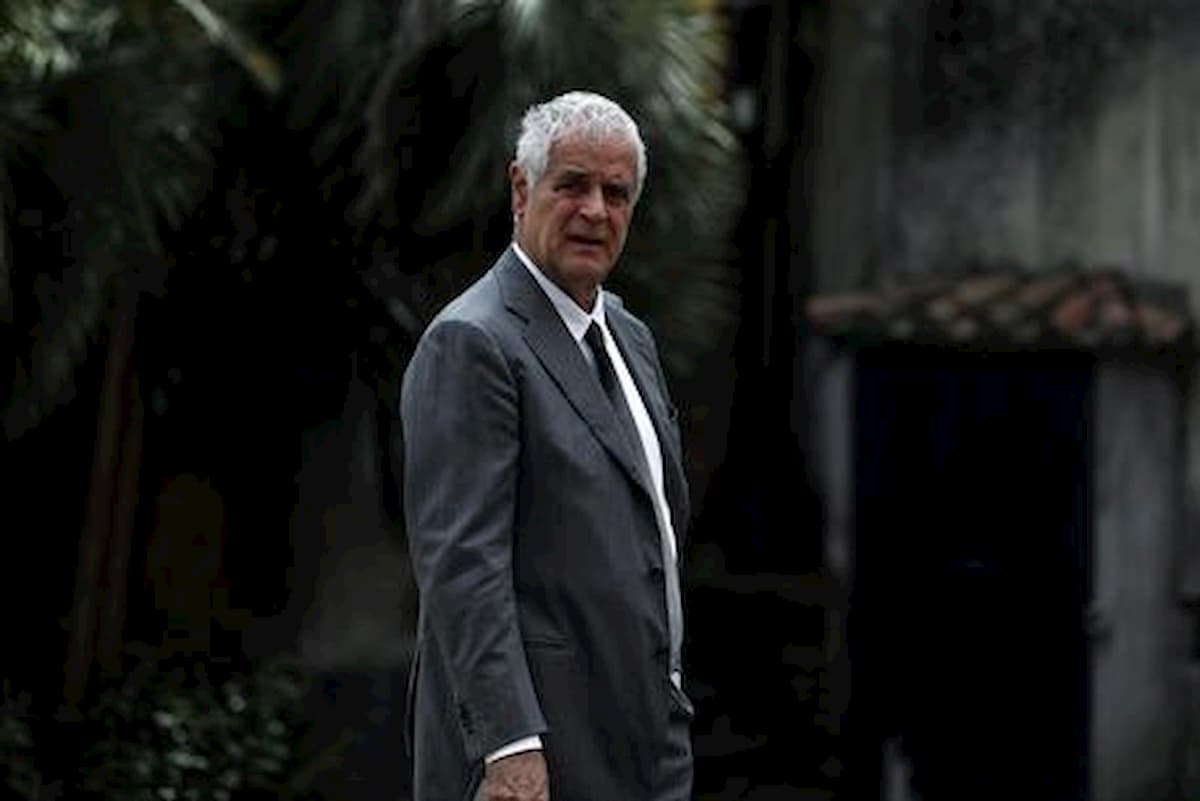 Ospedale in Fiera a Milano, a difenderlo è rimasto solo Formigoni